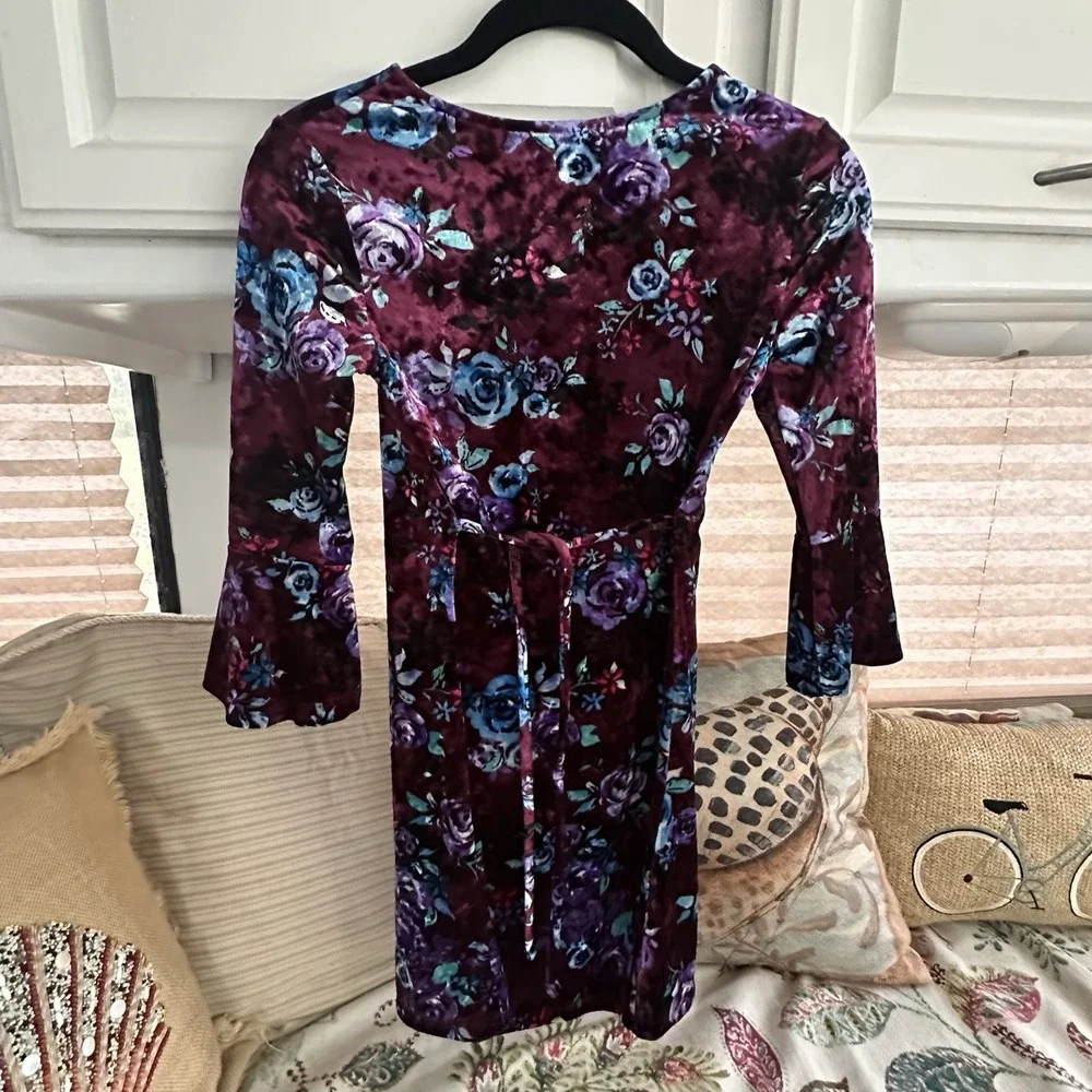 Justice Girls Velour‎ Dress Size 8 Floral Bell Sleeves A-Line Midi Whimsical